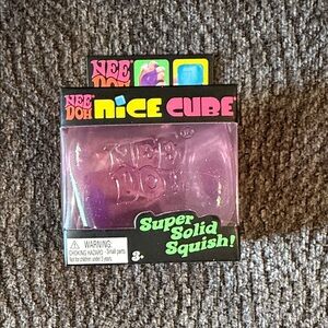 Nee Doh Nice Cube Super Solid Squish - Purple